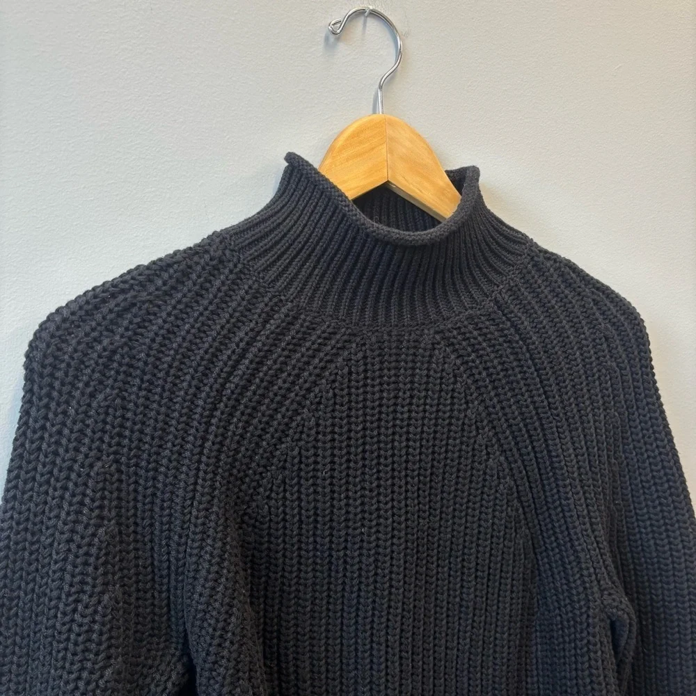 J Crew XS Roll Neck Sweater Black Chunky Knit Ribbed Sweater